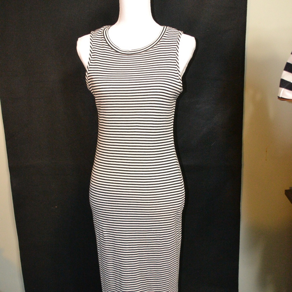 monteau dress black & white large